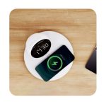 اسپیکر بلوتوثی، شارژر بیسیم و ساعت رومیزی رکسین مدل Rex-W17